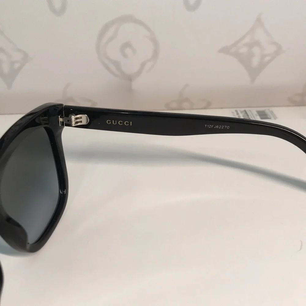 Luxury New Authentic Gucci GG0158SN 001 Sunglasses ✨